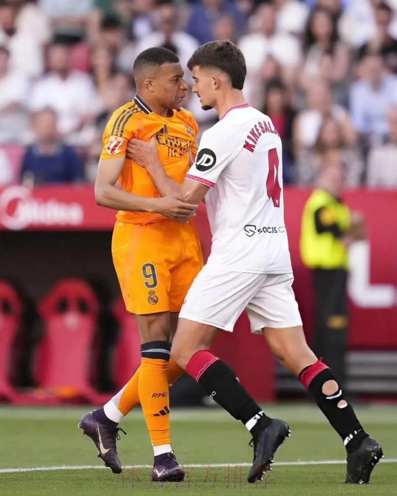 马卡:姆巴佩和纳赛尔矛盾升温 皇马与他们没接触